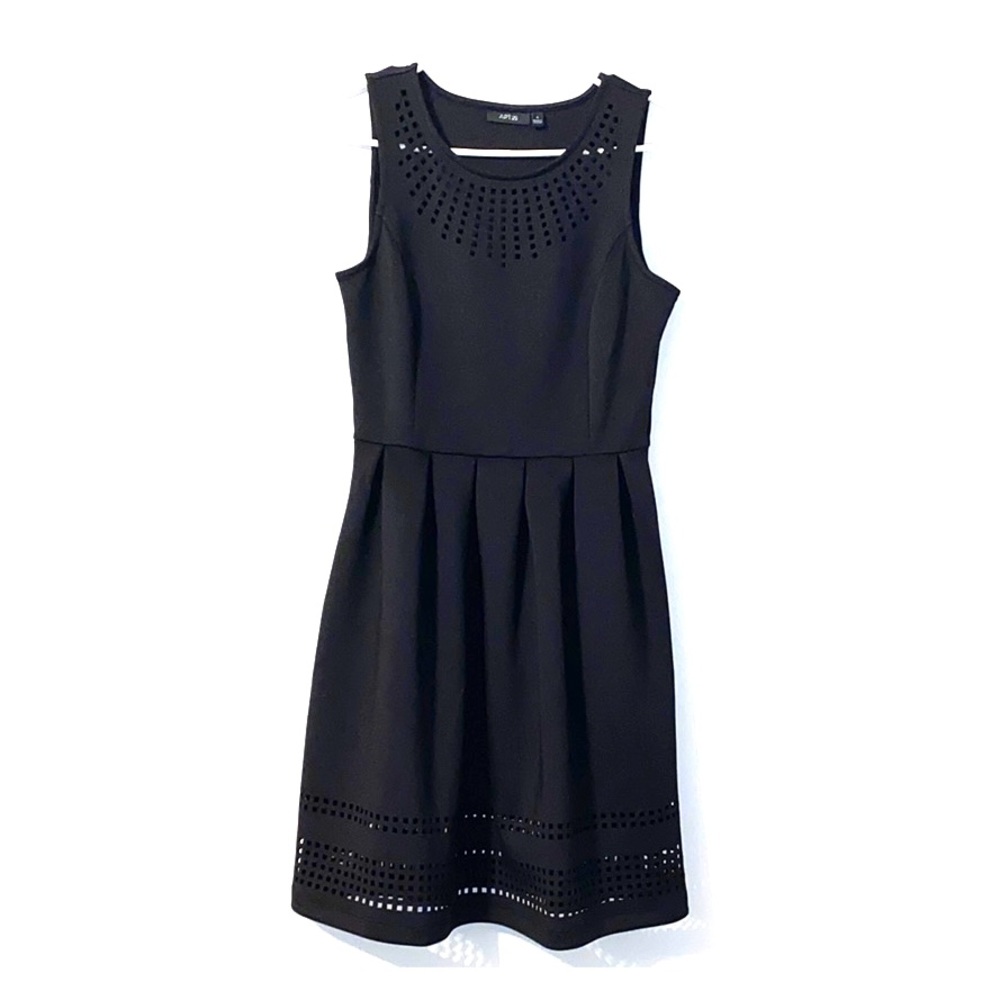 Little Black Dress WITH POCKETS